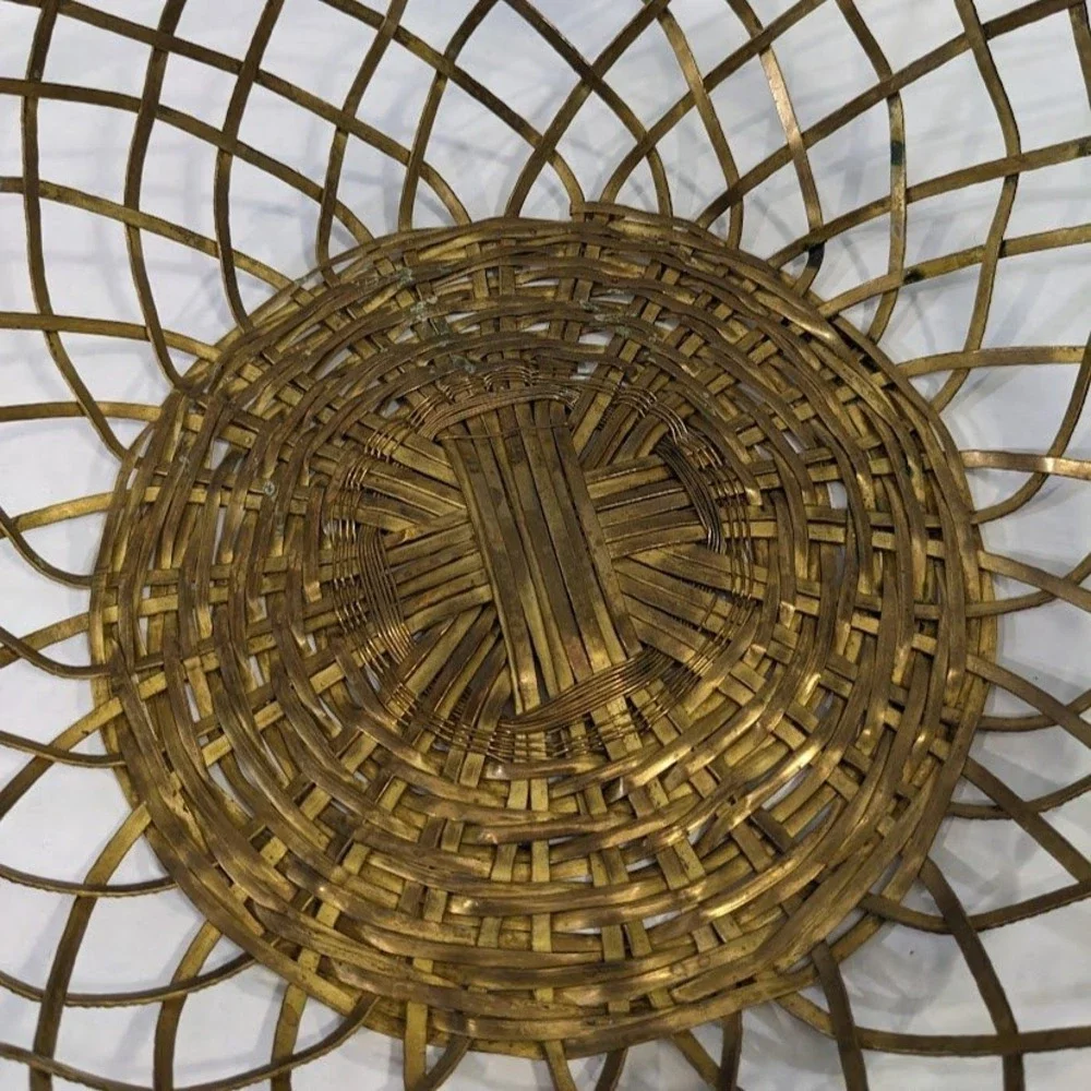 Vintage Brass Wire Basket Woven Lattice Metal Round Fruit Bowl Embossed Handle